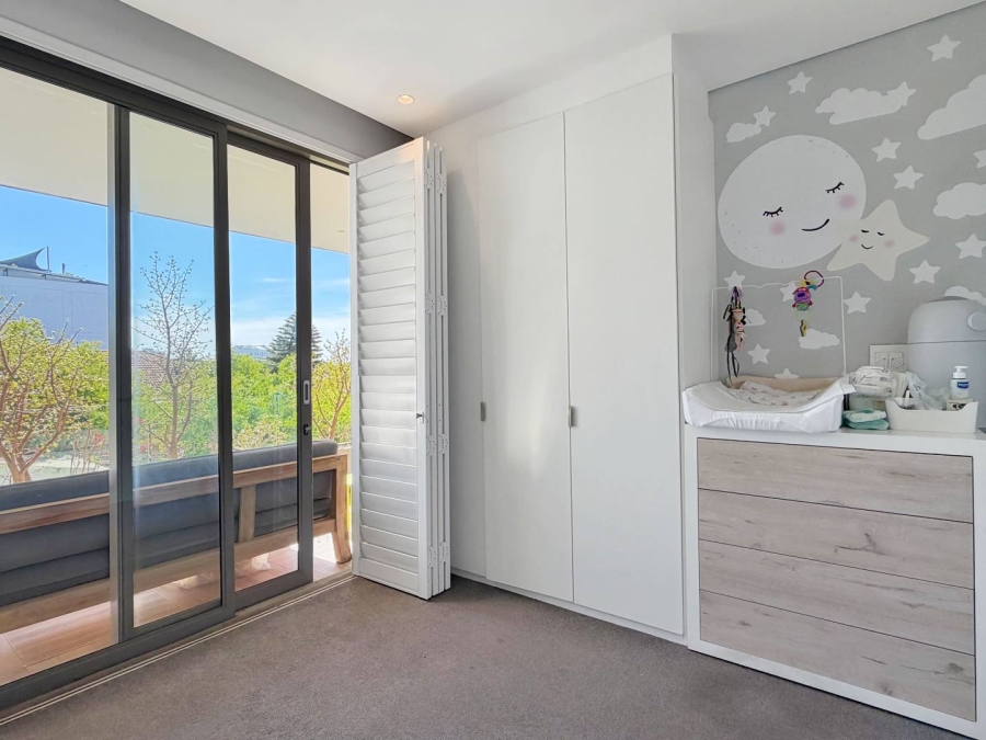 2 Bedroom Property for Sale in Green Point Western Cape